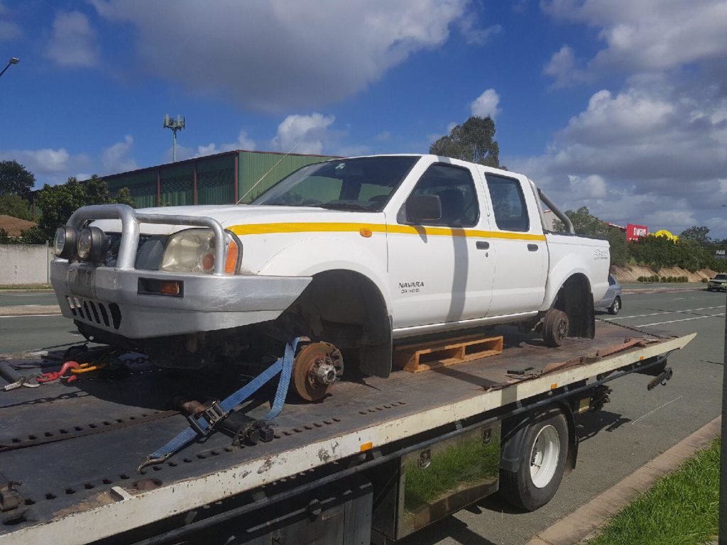 Cash for cars Gold Coast tow truck car removal of junk and scrap cars. Cash paid.